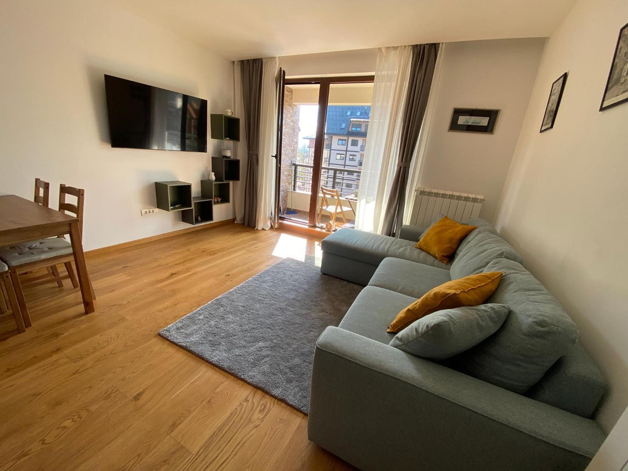 Coco Leo - Mona Apartment *